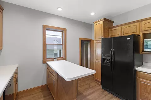 Kitchen - 2500 E Newberry St, Appleton, WI 54915 photo 1 of 5