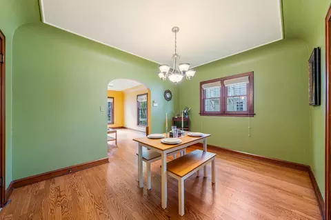 Dining - 1348 W Harris St, Appleton, WI 54914 photo 2 of 3
