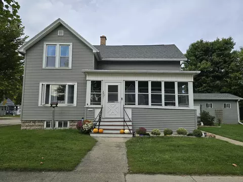 377 Thomas St, Fond Du Lac, WI 54935