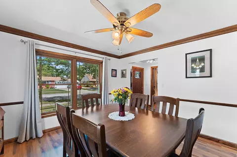 Dining - 613 E Byrd St, Appleton, WI 54911 photo 2 of 4