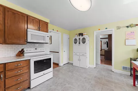 Kitchen - 613 E Byrd St, Appleton, WI 54911 photo 2 of 6