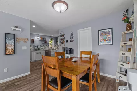 Dining - 1629 W Grant St, Appleton, WI 54914 photo 2 of 3