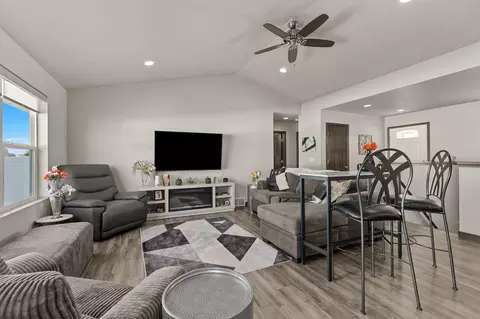 Living - 3424 E Rubyred Dr, Appleton, WI 54913 photo 1 of 3