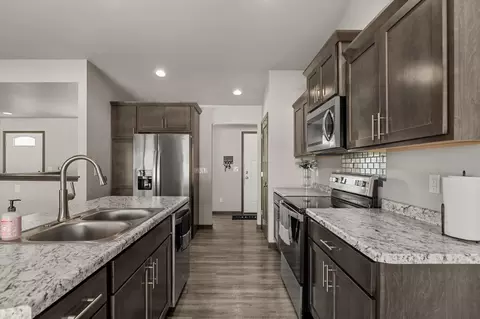 Kitchen - 3424 E Rubyred Dr, Appleton, WI 54913 photo 3 of 4