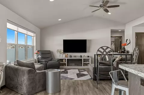 Living - 3424 E Rubyred Dr, Appleton, WI 54913 photo 2 of 3