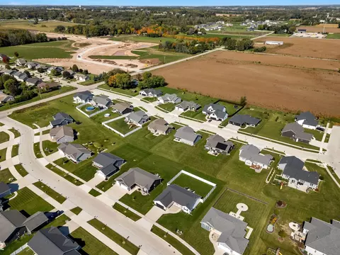 View/Area - 3424 E Rubyred Dr, Appleton, WI 54913 photo 8 of 12