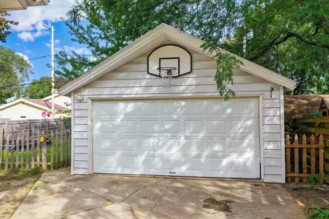 Other - 2112 N Owaissa St, Appleton, WI 54911 photo 9 of 10