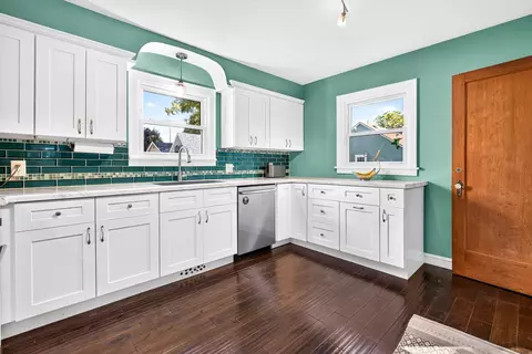 Kitchen - 1740 N Clark St, Appleton, WI 54911 photo 1 of 8