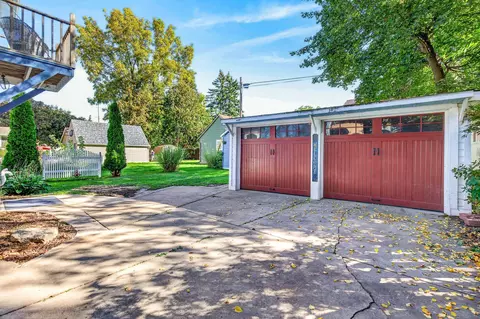 Exterior - 1740 N Clark St, Appleton, WI 54911 photo 3 of 7