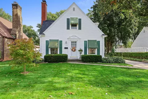 1149 12th Ave, Green Bay, WI 54304