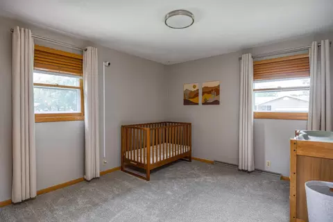Bedroom - 2515 S Greenview St, Appleton, WI 54915 photo 5 of 7