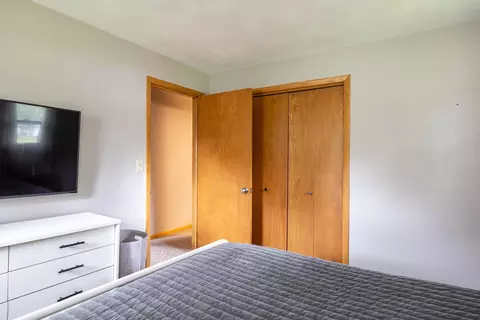Bedroom - 2515 S Greenview St, Appleton, WI 54915 photo 2 of 7