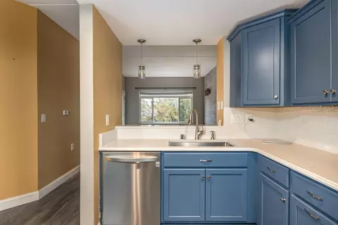Kitchen - 400 N Richmond St #301, Appleton, WI 54911 photo 3 of 3