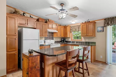 Kitchen - 16326 Faust Ln, White Lake, WI 54491 photo 1 of 7