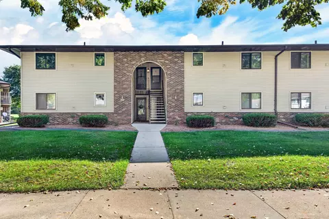 1757 Maricopa Dr #C, Oshkosh, WI 54904