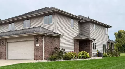 1315 Cherry St, Kaukauna, WI 54130