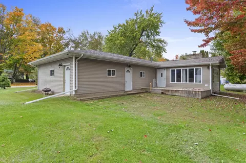 Exterior - 1036 Bartelt St, Gresham, WI 54128 photo 5 of 12