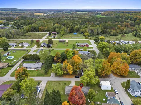 View/Area - 1036 Bartelt St, Gresham, WI 54128 photo 4 of 21