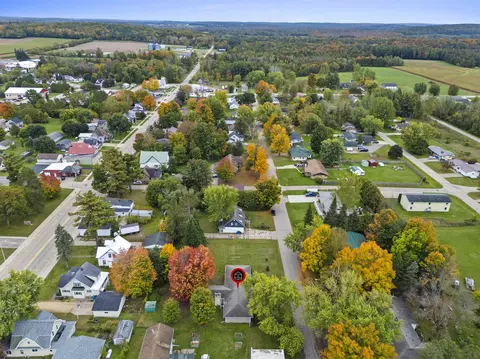 View/Area - 1036 Bartelt St, Gresham, WI 54128 photo 6 of 21
