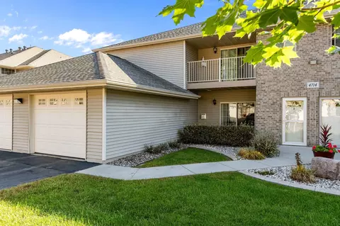 Exterior - 4714 Everbreeze Cir, Appleton, WI 54913 photo 2 of 8
