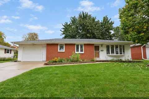 145 Reimer St, Green Bay, WI 54302