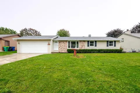 553 Delwiche Rd, Green Bay, WI 54302