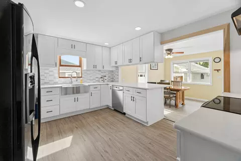 Kitchen - 2119 N Erb St, Appleton, WI 54911 photo 1 of 5