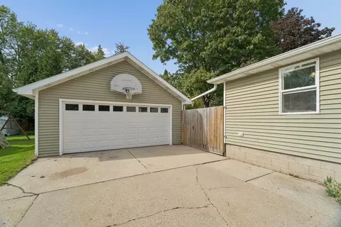Other - 2119 N Erb St, Appleton, WI 54911 photo 4 of 4