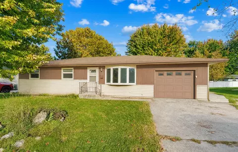 1606 Mason St, New Holstein, WI 53061