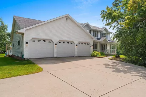 4415 Flagstone Ct, De Pere, WI 54115
