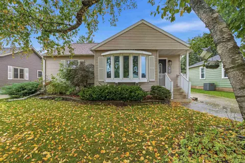 382 E 11th St, Fond Du Lac, WI 54935