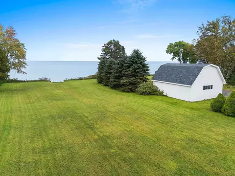 Sth 42, Algoma, WI 54201 photo 15