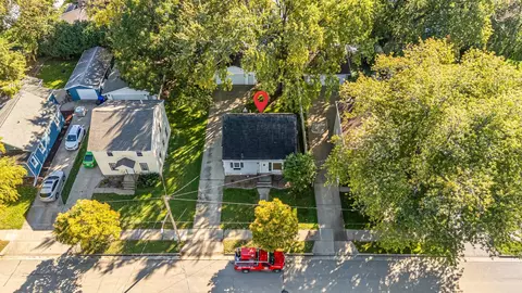 View/Area - 1015 W Hawes St, Appleton, WI 54914 photo 1 of 1