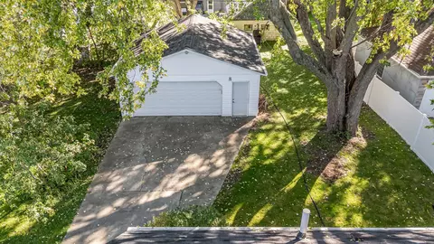 Exterior - 1015 W Hawes St, Appleton, WI 54914 photo 2 of 8