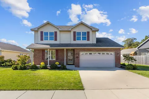 2505 Marathon Ave, Neenah, WI 54956