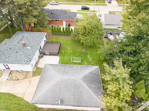View/Area - 1630 E Glendale Ave, Appleton, WI 54911 photo 4 of 10