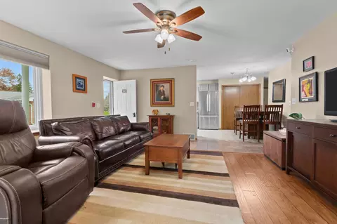 Living - 1013 S West Ave #C, Appleton, WI 54915 photo 4 of 4