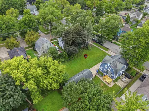 409 E Spring St, Appleton, WI 54911 photo 12