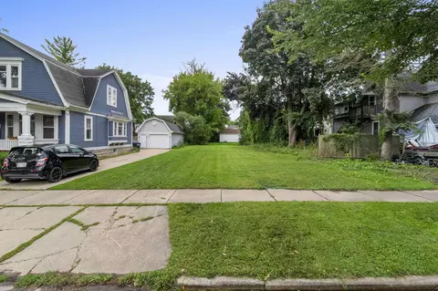 409 E Spring St, Appleton, WI 54911 photo 11