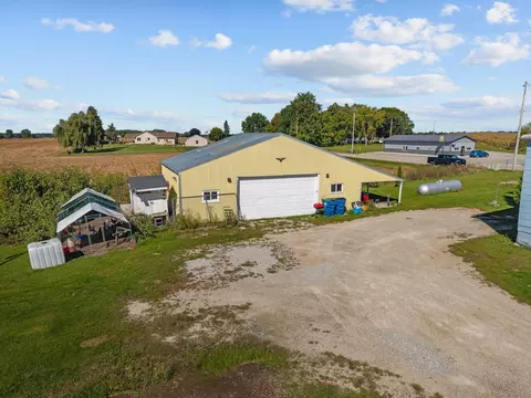 Exterior - n4903 Ballard Road, Appleton, WI 54913 photo 1 of 6