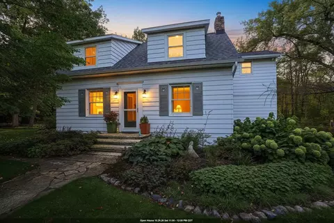 4569 Edgewater Beach Rd, Green Bay, WI 54311