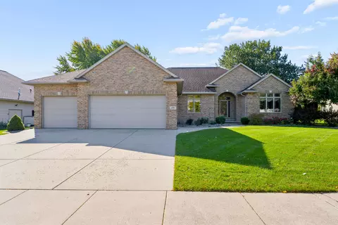 3191 Jaguar Ln, Green Bay, WI 54313