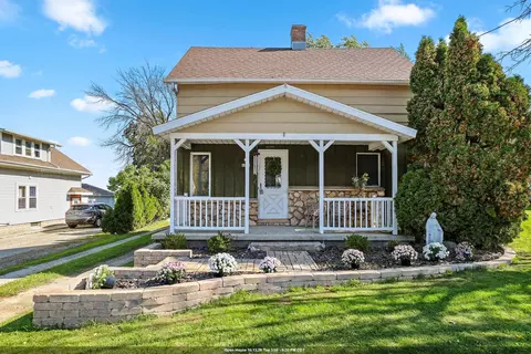 n322 Military Road, Sherwood, WI 54169