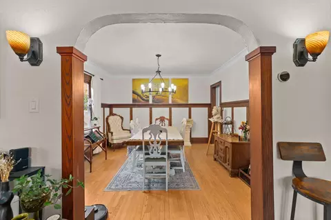 Dining - 911 N Kin St, Appleton, WI 54911 photo 2 of 3