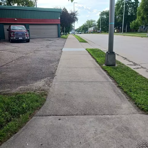 Exterior - 1416 Main St, Stevens Point, WI 54481 photo 5 of 14