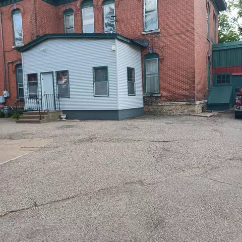 Exterior - 1416 Main St, Stevens Point, WI 54481 photo 4 of 14