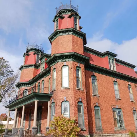 1416 Main St, Stevens Point, WI 54481