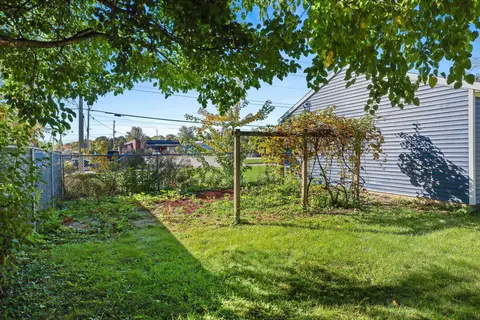 Exterior - 1408 N Wayne St, Appleton, WI 54911 photo 12 of 12