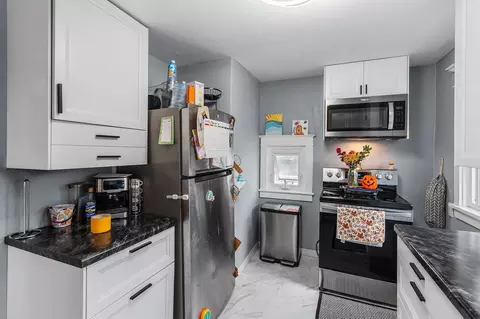 Kitchen - 826 W 4th St, Appleton, WI 54914 photo 9 of 10