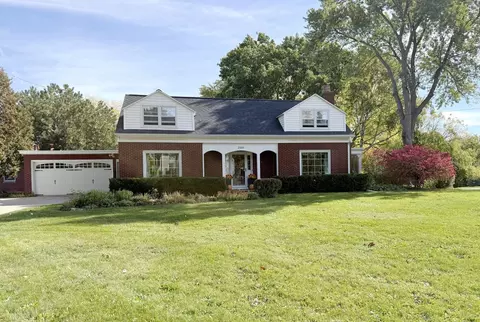 2591 S Webster Ave, Green Bay, WI 54301